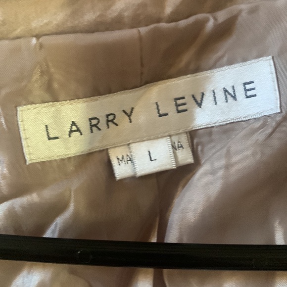 Larry Levine Khaki Color bell sleeved ruffle bottom jacket size large L - Picture 3 of 4